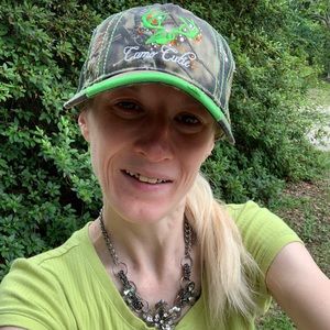 Meet your Posher, Candace